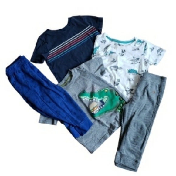 Other - Toddler boy bundle 18-24m 🐢